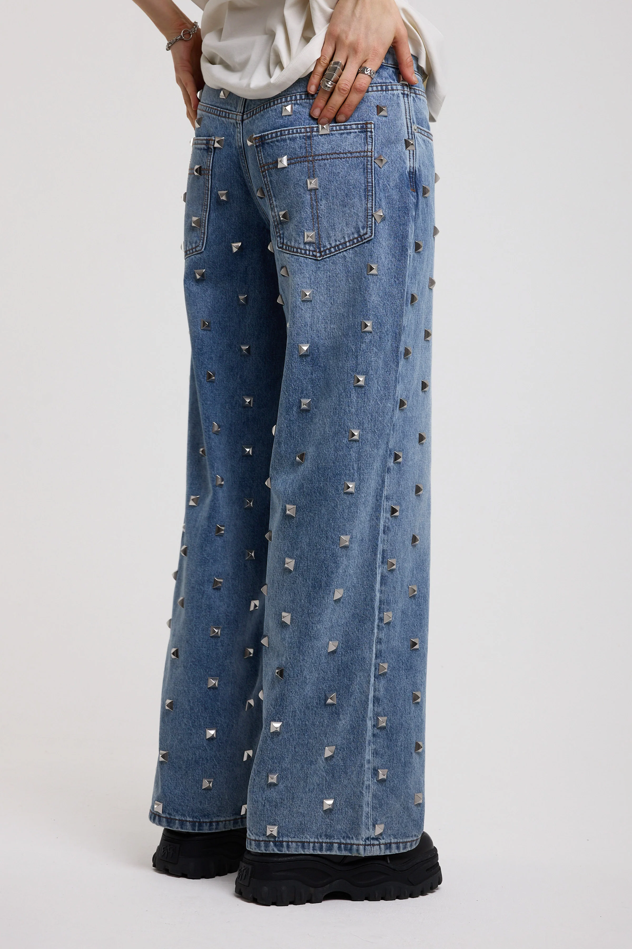 Clutter Studded Release Jeans - Image 5