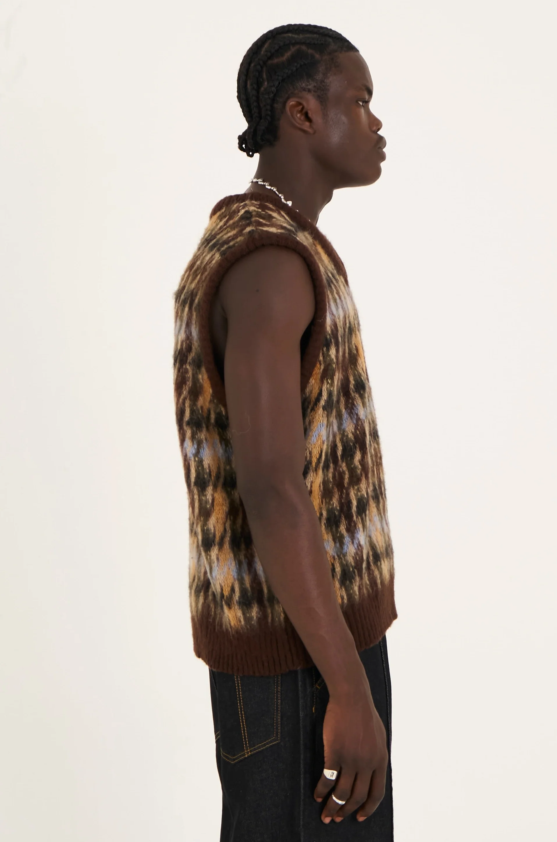 Cub Houndstooth Knit Vest - Image 5