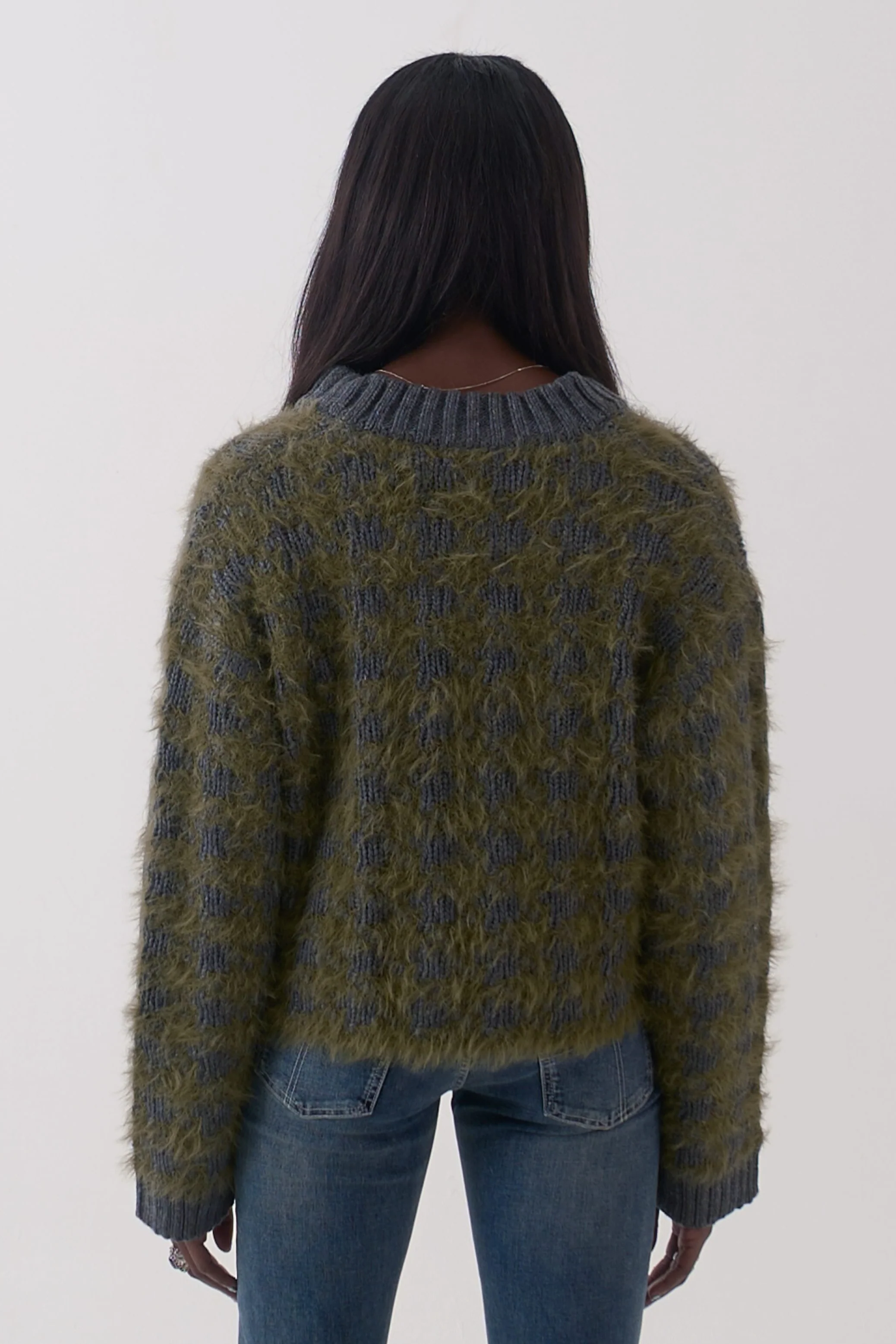 Jade Houndstooth V-Neck Knit - Image 5