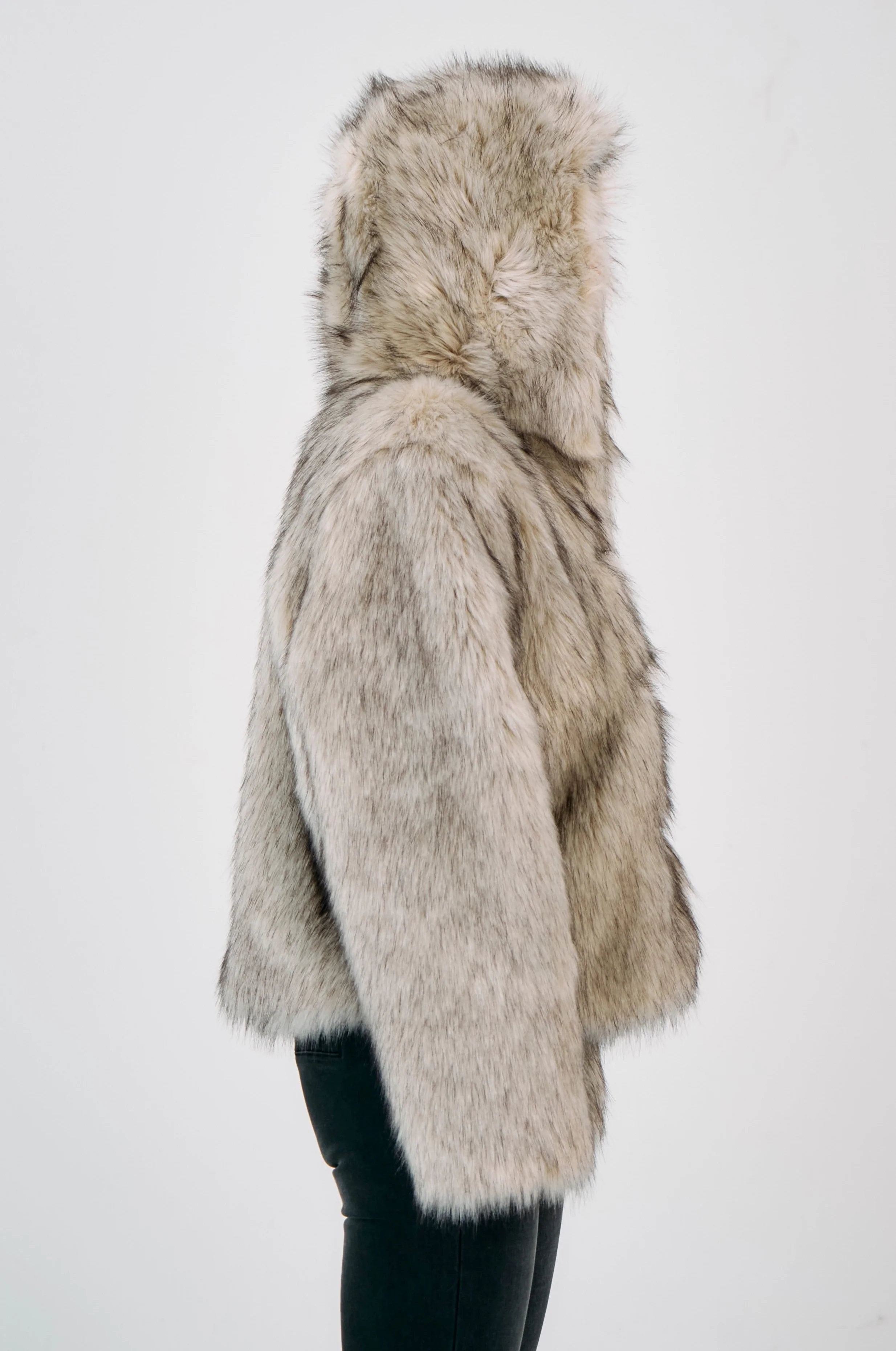 Julia Alaska Faux Fur Coat - Image 5