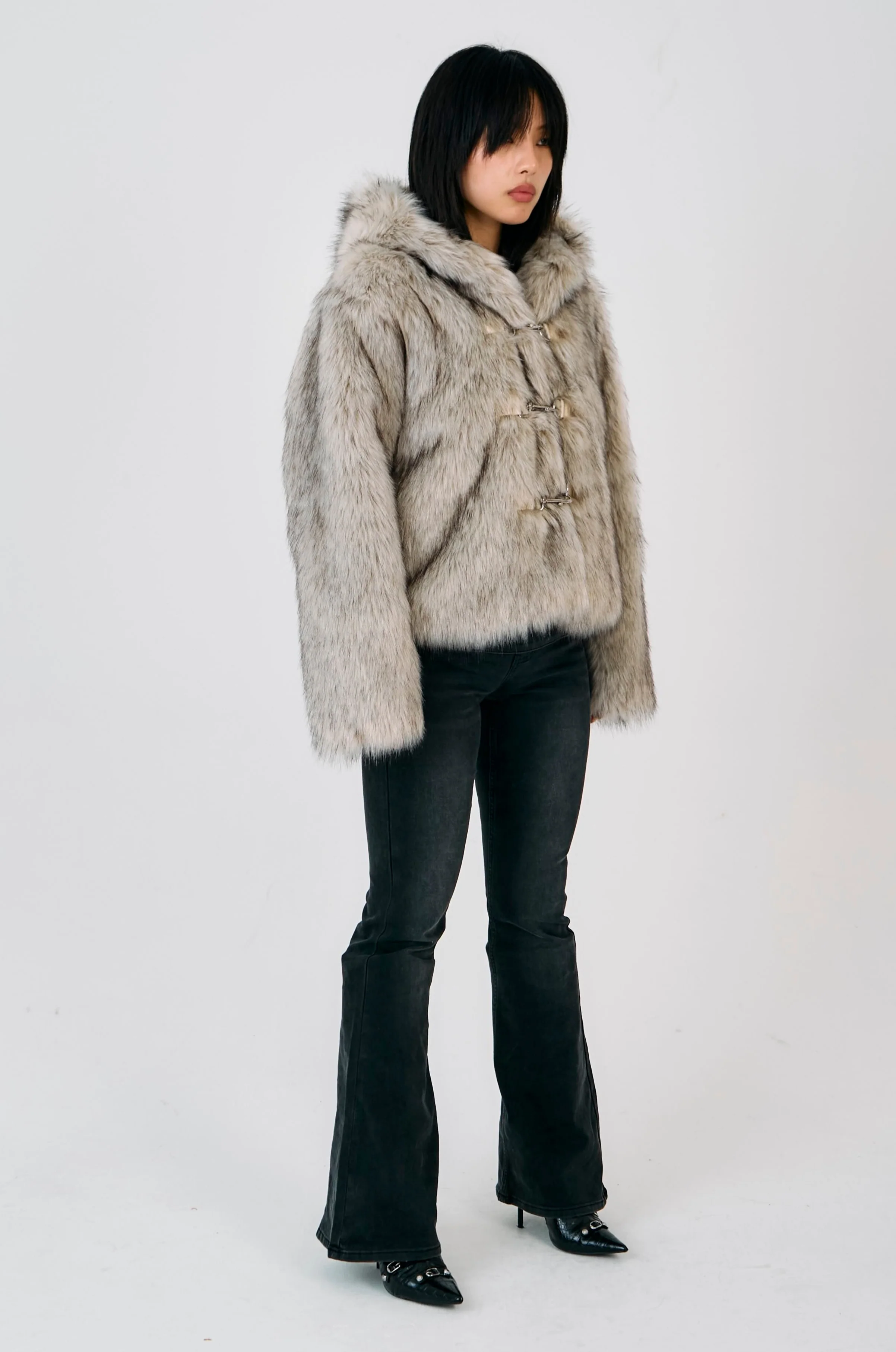 Julia Alaska Faux Fur Coat - Image 7