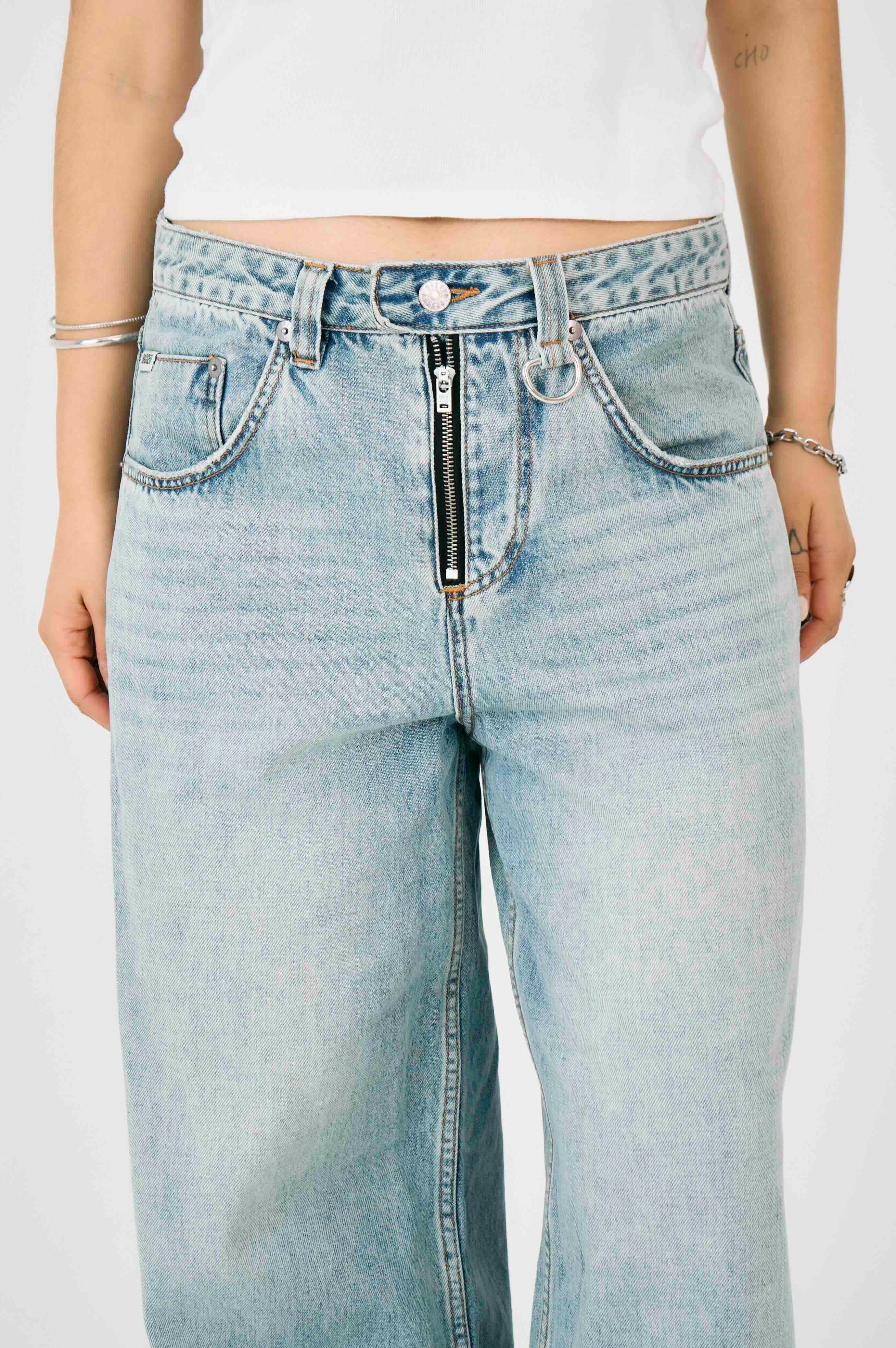 Light Wash Slim Sweeper Jeans - Image 7